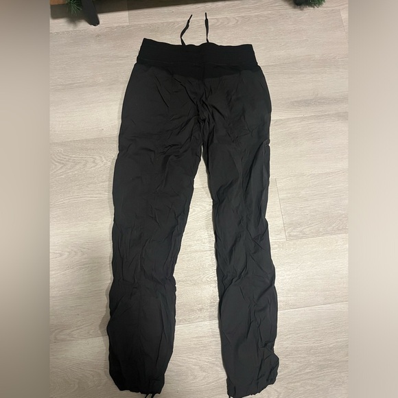 Lululemon unlined studio pant - Picture 3 of 3